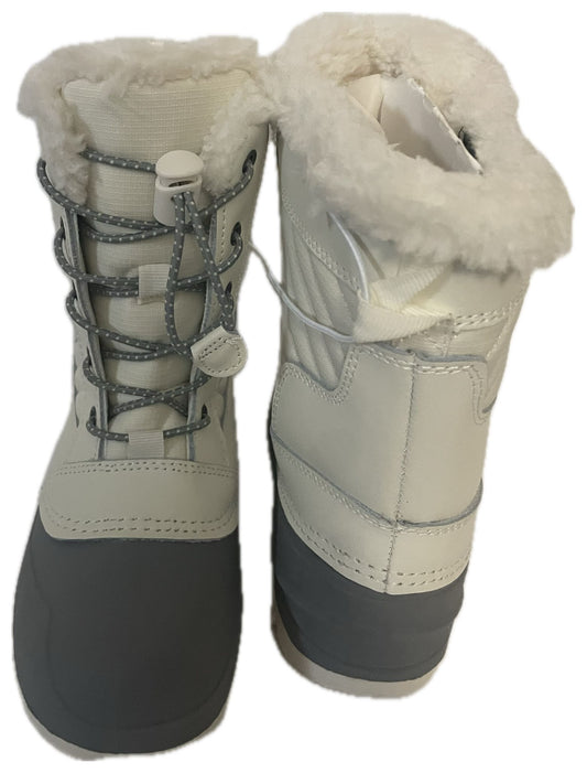 Kids Skylar Winter Snow Boots by All in Motion – Cream Waterproof Boots Size 13