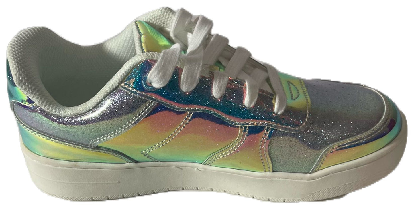 Art Class Kids’ Whitney Court Sneakers – Iridescent Shine